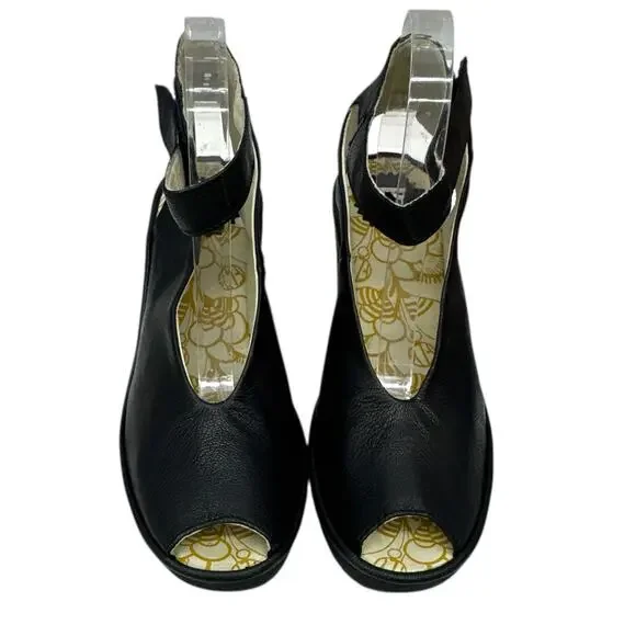 Fly Yala Peep Toe Leather Wedge Sandals Women's size 9 - Picture 4 of 8